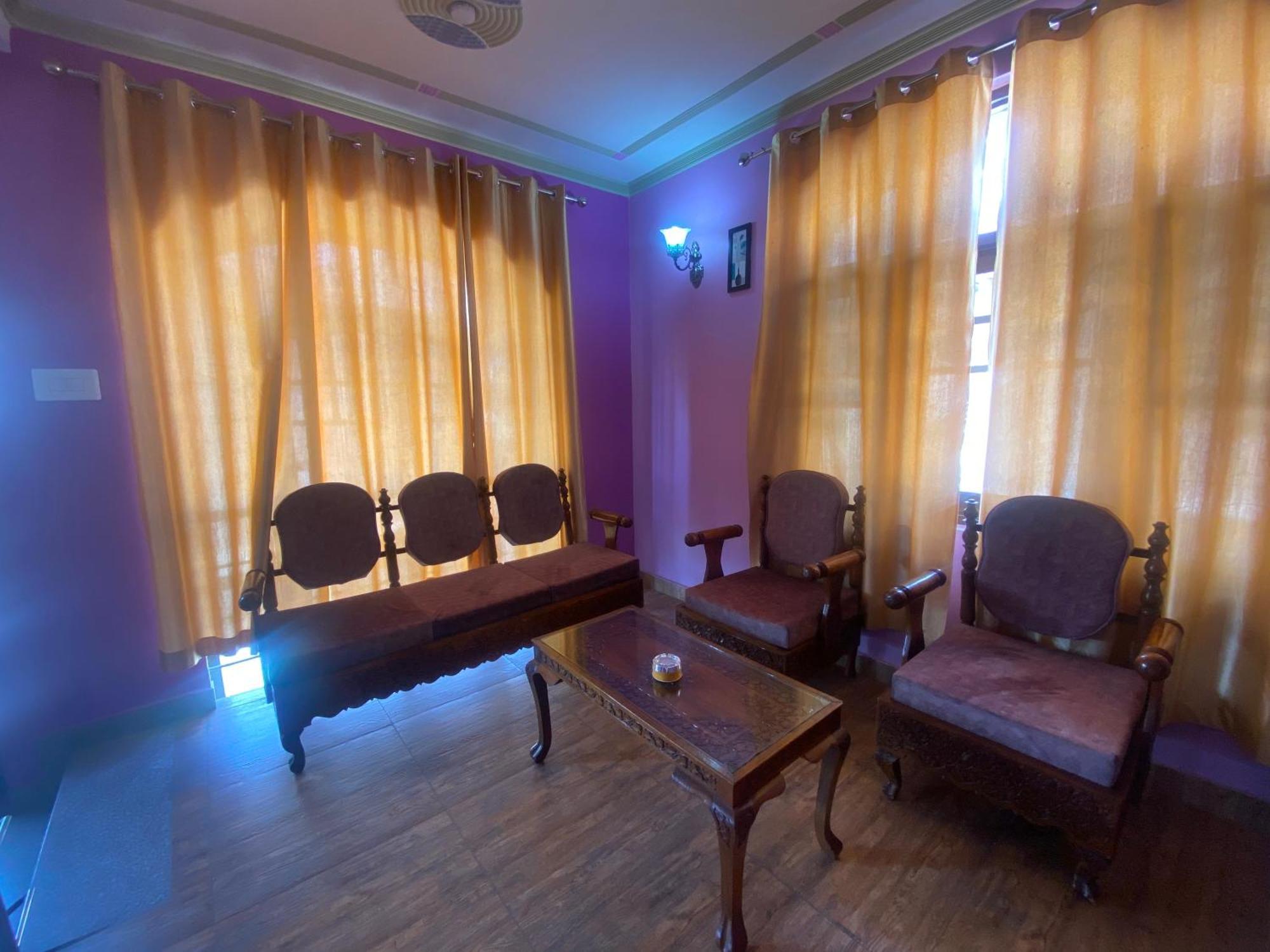 Penthouse Villa Srīnagar Extérieur photo